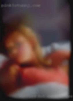 Married but curious seeks scat man & left wanting more.